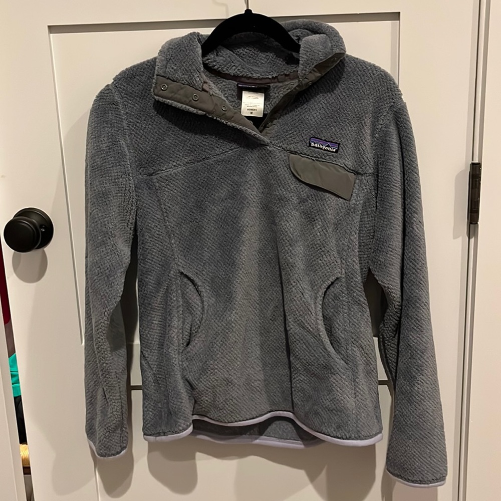 Patagonia fleece pullover